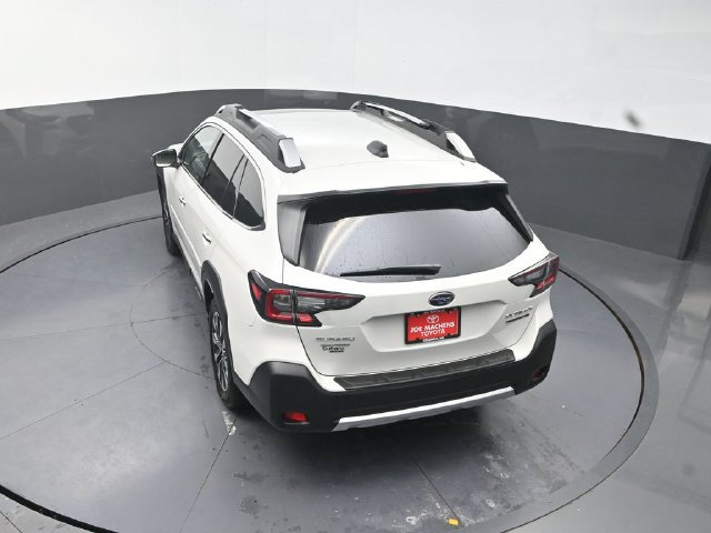 Used 2025 Subaru Outback Touring XT AWD/4WD image 27