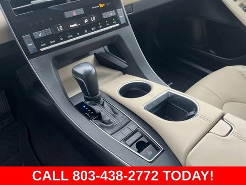 Used 2021 Toyota Avalon XLE w/ Carpet Mat Package (TMS) FWD image 26