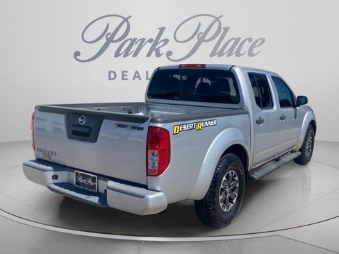 Used 2015 Nissan Frontier Desert Runner RWD image 6