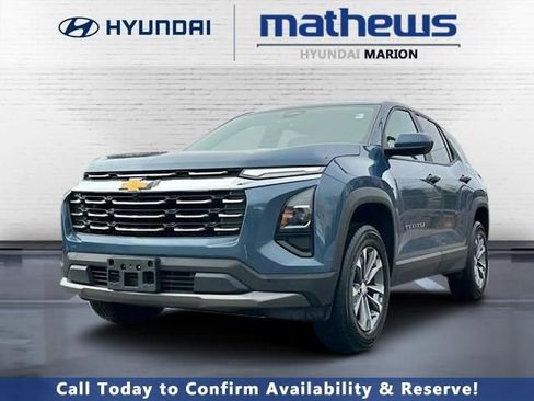 Used 2025 Chevrolet Equinox LT image 1