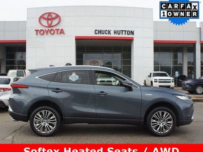 Used 2021 Toyota Venza XLE w/ Softex Package