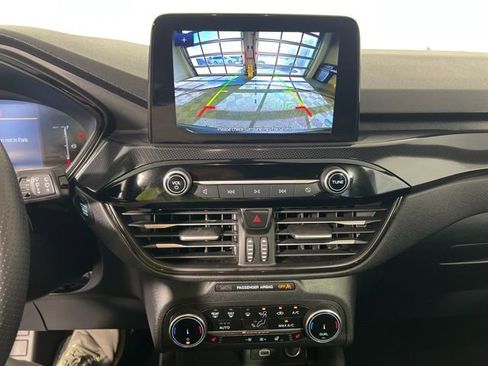 Used 2025 Ford Escape ST-Line Select image 22