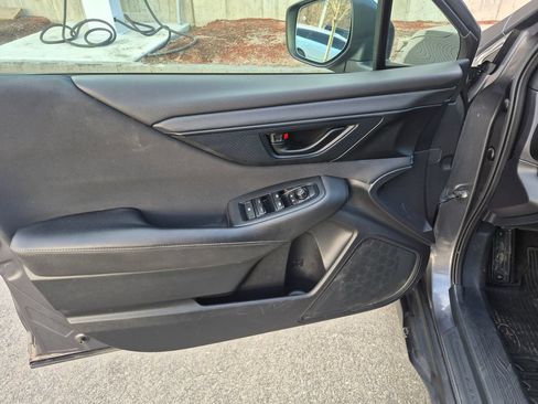 Used 2021 Subaru Outback AWD/4WD image 11