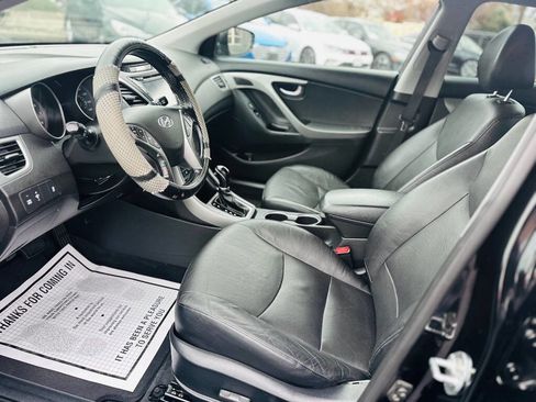 Used 2014 Hyundai Elantra Limited w/ Option Group 03 image 21