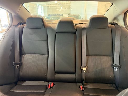 Used 2026 Nissan Altima 2.5 SV FWD image 37