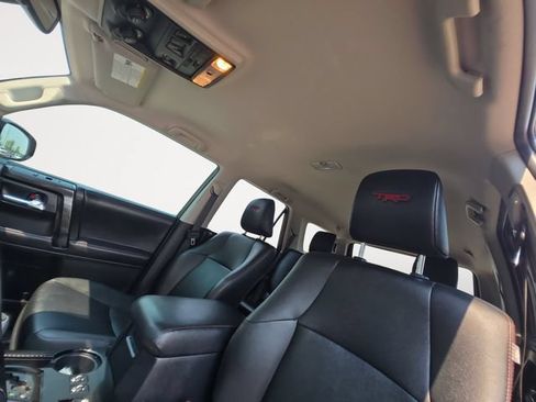 Used 2021 Toyota 4Runner TRD Off-Road Premium AWD/4WD image 12