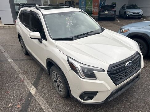 Certified 2022 Subaru Forester Premium image 13