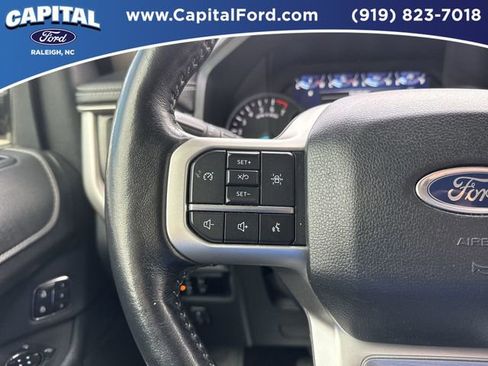 Certified 2024 Ford Expedition XLT image 21