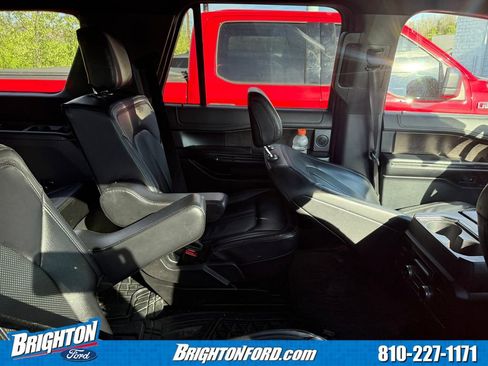 Used 2021 Ford Expedition Max Limited AWD/4WD image 8
