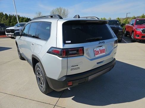 New 2026 Jeep Cherokee Laredo AWD/4WD image 3