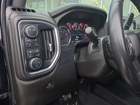 Used 2022 Chevrolet Silverado 2500 LTZ w/ Snow Plow Prep/Camper Package image 19