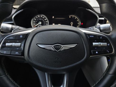 Used 2025 Genesis G70 2.5T AWD/4WD image 24
