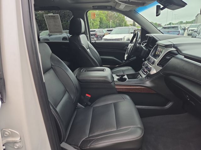 Used 2019 GMC Yukon SLT w/ Open Road Package AWD/4WD image 17