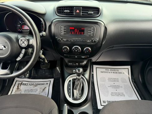 Used 2016 Kia Soul EV image 20