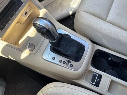 Used 2016 Volkswagen Tiguan S AWD/4WD image 19