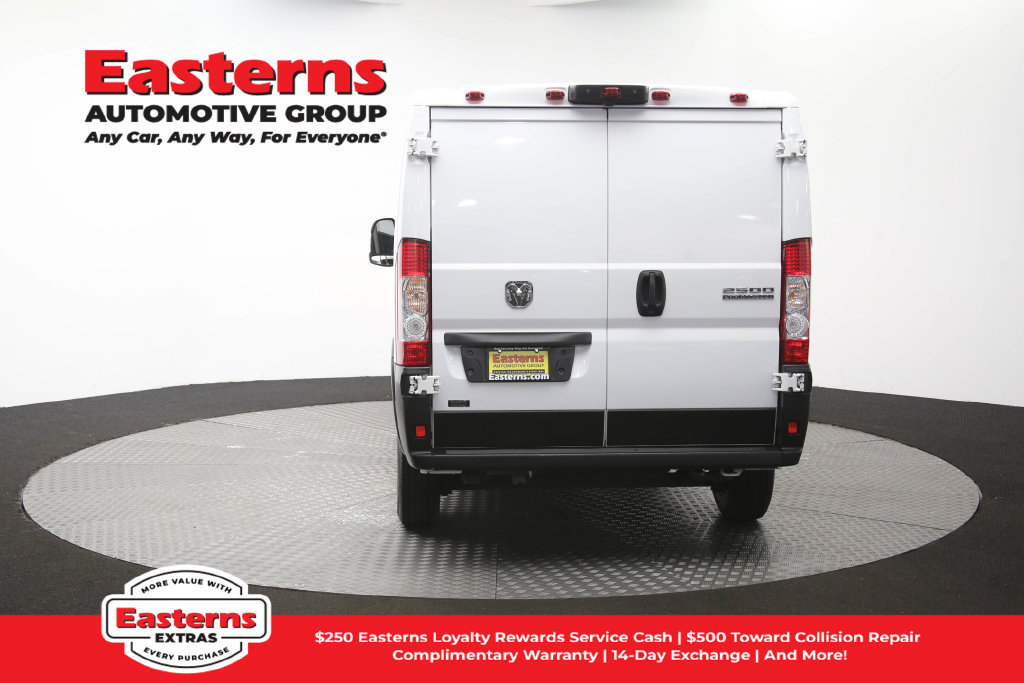 Used 2025 RAM ProMaster 2500 w/ Convenience Group FWD image 37
