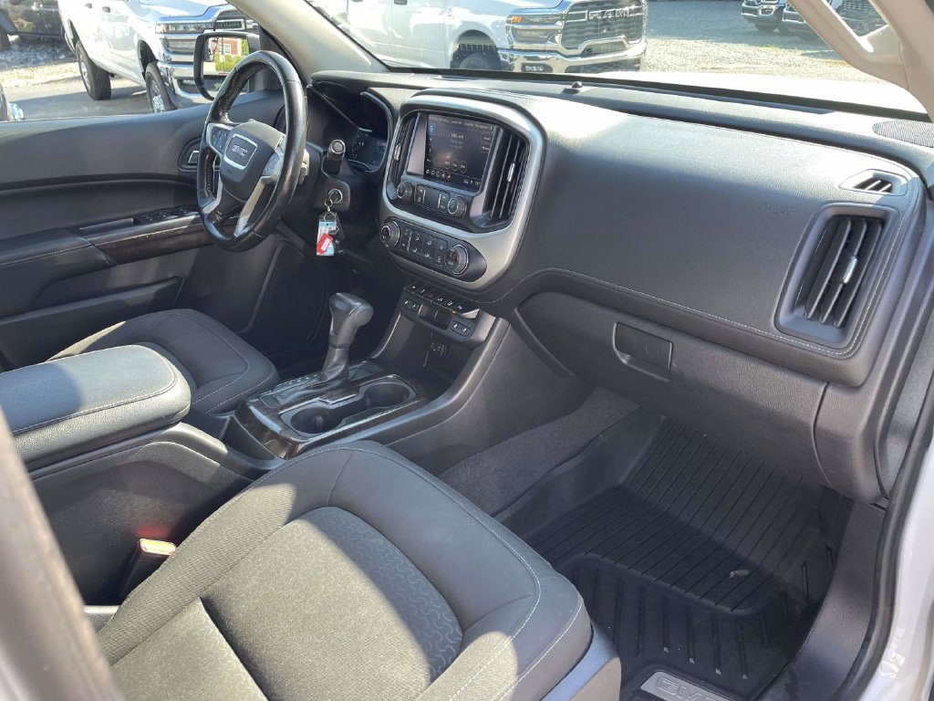 Used 2020 GMC Canyon SLE w/ Driver Alert Package AWD/4WD image 14