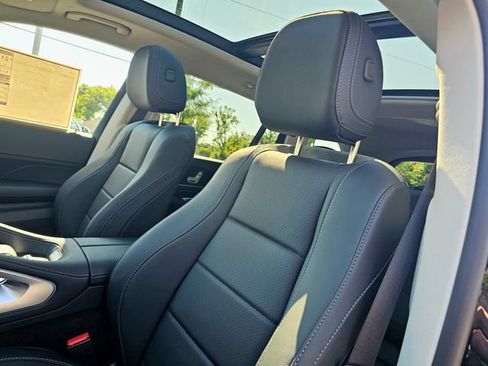 New 2026 Mercedes-Benz GLS 450 4MATIC image 19