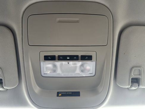 Used 2022 Chevrolet Colorado LT w/ LT Convenience Package image 31