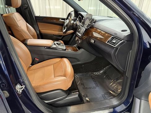 Used 2018 Mercedes-Benz GLE 350 4MATIC image 7