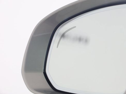 Used 2024 Volvo XC90 B5 Plus image 28