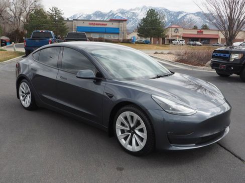 Used 2021 Tesla Model 3 Long Range image 8