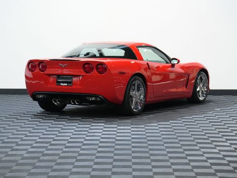 Used 2007 Chevrolet Corvette Coupe w/ Preferred Equipment Group image 6