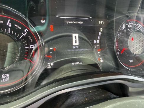 Used 2019 Dodge Challenger SXT w/ Blacktop Package RWD image 10