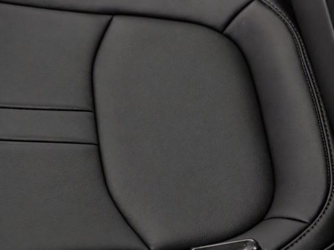 Used 2023 Honda Pilot Touring image 27