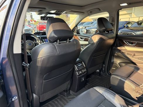 Used 2022 Subaru Ascent Touring AWD/4WD image 32