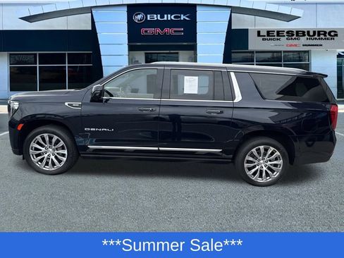 Used 2023 GMC Yukon XL Denali image 4
