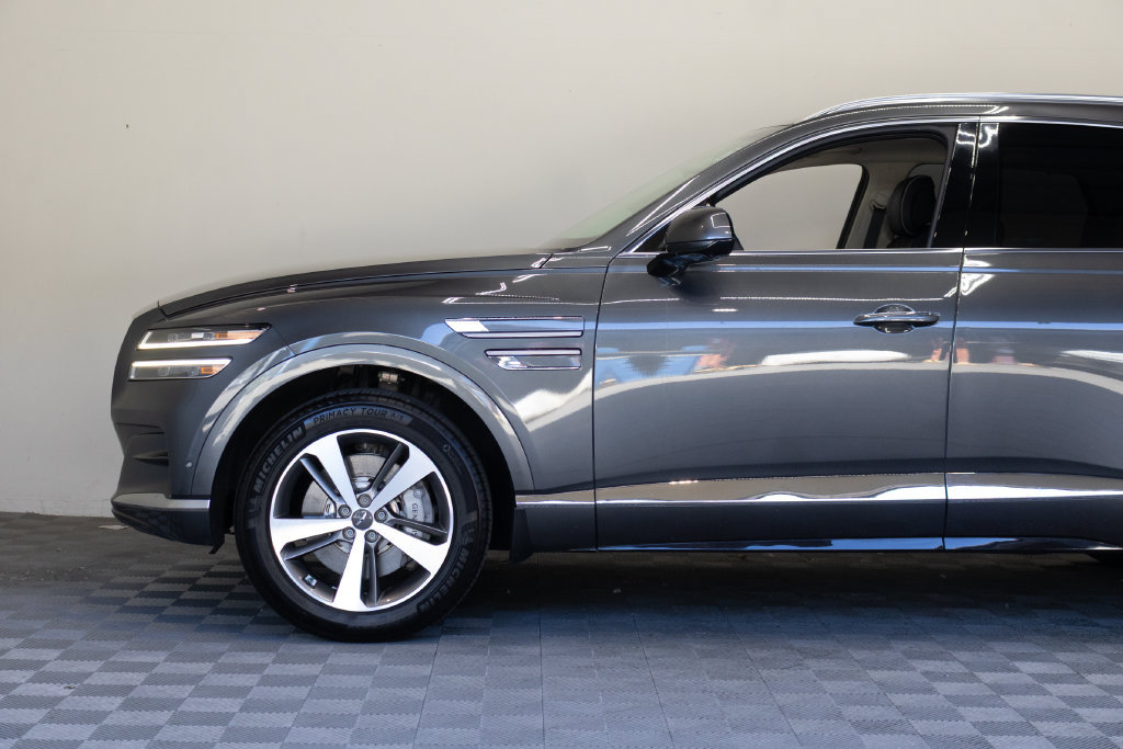 Used 2023 Genesis GV80 3.5T AWD/4WD image 8