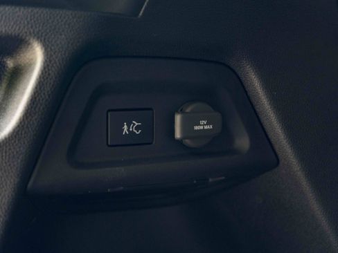 Used 2025 Honda Pilot Elite image 45