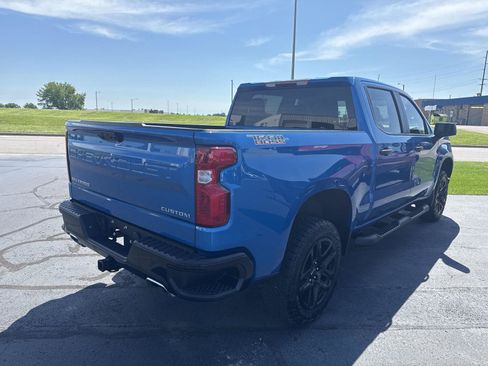 Used 2024 Chevrolet Silverado 1500 Custom Trail Boss AWD/4WD image 4