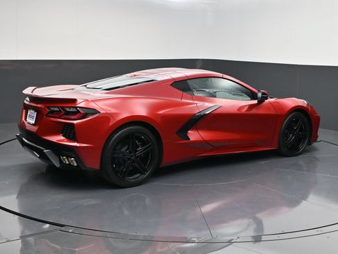 Used 2026 Chevrolet Corvette Stingray Coupe w/ 1LT RWD image 7