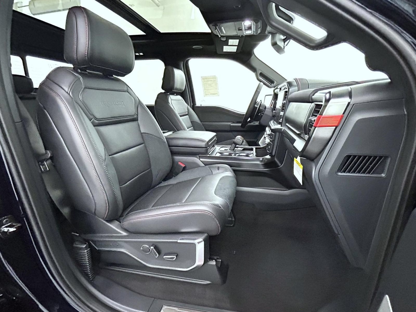 New 2026 Ford F150 Raptor AWD/4WD image 15