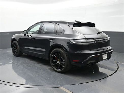Used 2023 Porsche Macan GTS image 3