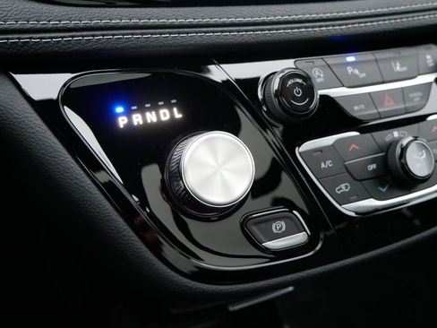 New 2026 Chrysler Pacifica Select image 16