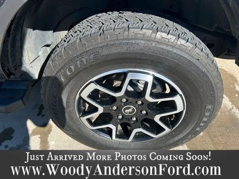 Used 2023 Ford Bronco Outer Banks image 7