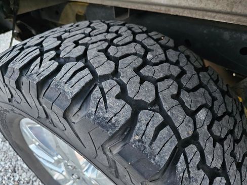 Used 2014 Ford F150 Platinum image 70