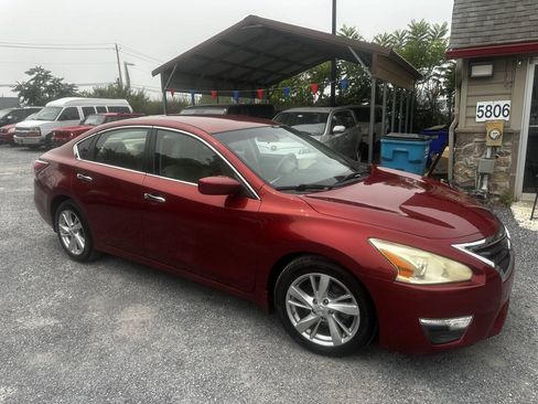 Used 2014 Nissan Altima 2.5 SV FWD image 3