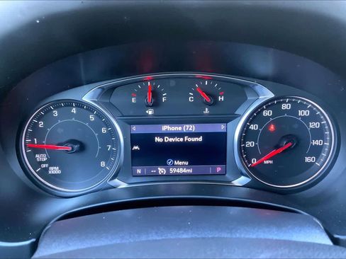 Used 2024 GMC Terrain SLT image 25