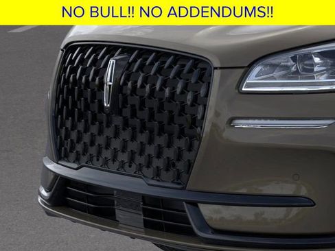 New 2025 Lincoln Corsair Reserve w/ Equipment Group 202A image 18