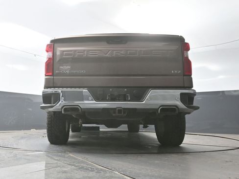 Used 2019 Chevrolet Silverado 1500 LTZ image 30