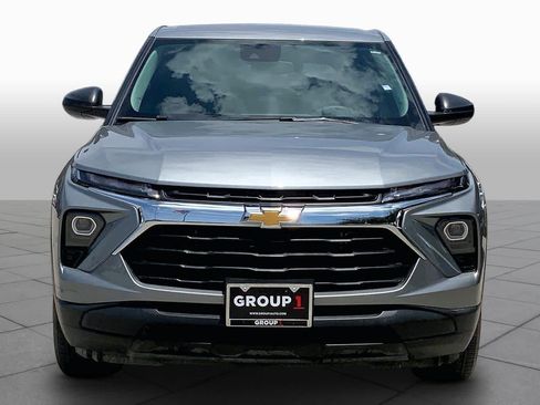 Used 2024 Chevrolet TrailBlazer LS w/ LS Convenience Package FWD image 4