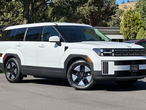 New 2026 Hyundai Santa Fe SE image 2