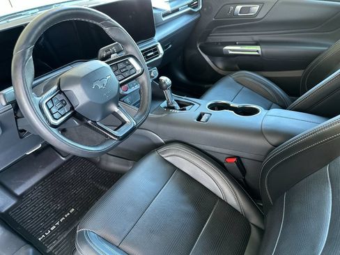 Certified 2025 Ford Mustang GT Premium RWD image 10