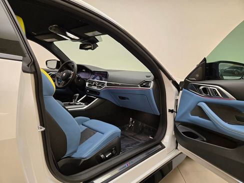 Used 2022 BMW M4 Competition w/ Executive Package image 23