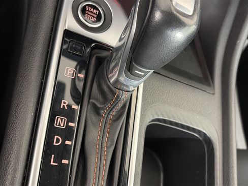 Used 2023 Nissan Sentra SR FWD image 28