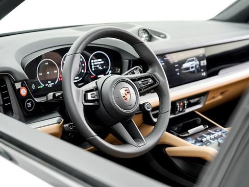 New 2026 Porsche Cayenne AWD/4WD image 9